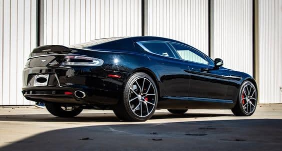 camberley airport cars